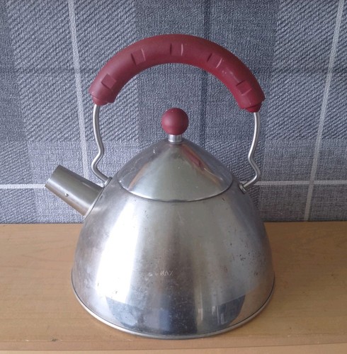 Modern art deco litre red - modern, 1.5